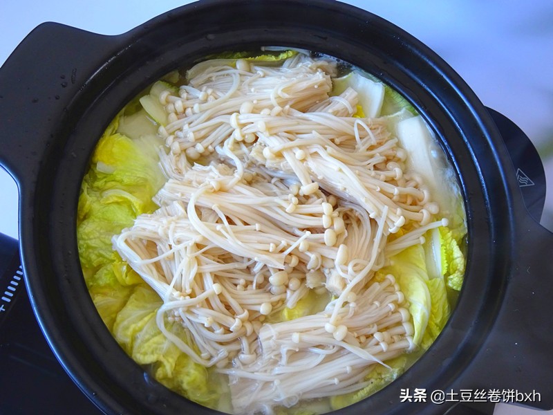 最喜歡這一鍋燉，用這幾樣食材，鮮香味美，怎麼吃都不會胖