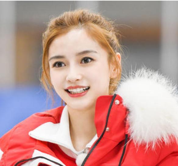 秦岚新剧太敢拍，揭露明星虚伪面，难怪她生完