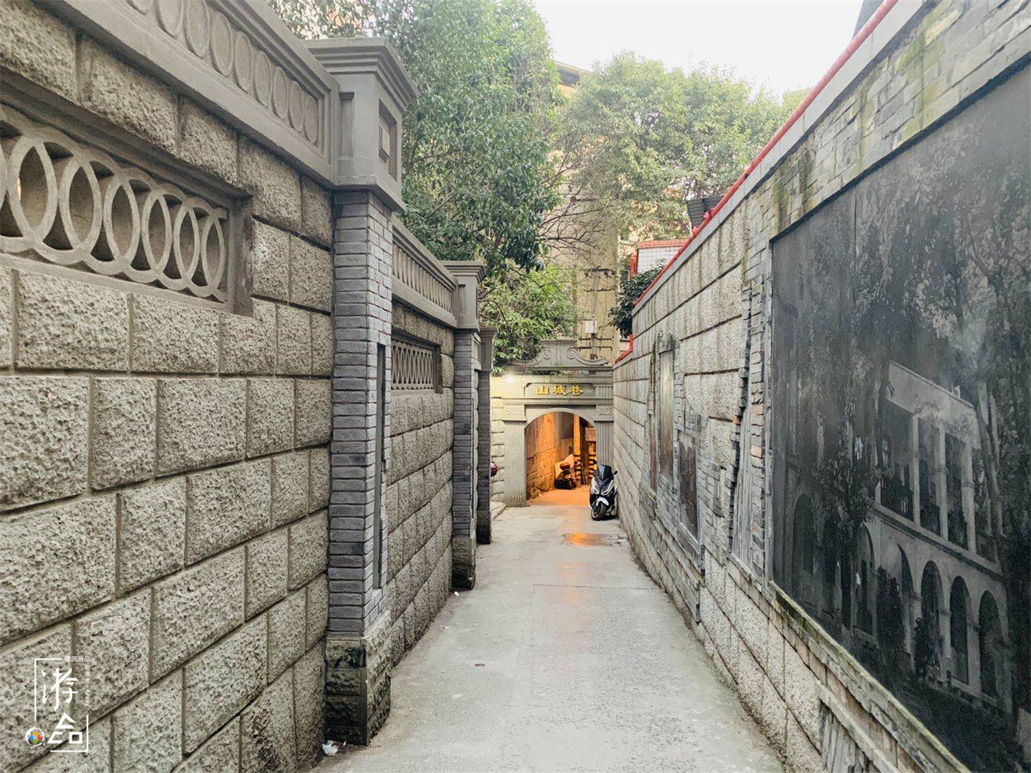 渝中半岛是重庆的缺陷？被打上山城的标签，本地人却拒绝承认