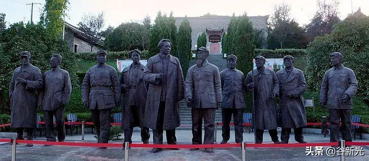 毛澤東一生中度過了幾個艱難、屈辱的春節