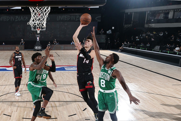 希羅37分阿德巴約20+12熱火力克塞爾提克大比分3-1領先