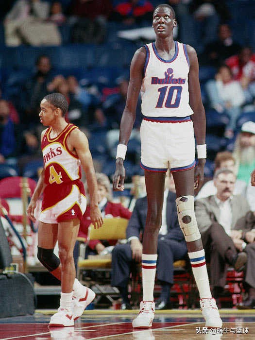姚明除了身高一无是处？有哪些球员比姚明高，在NBA成就如何？