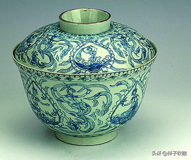 Appreciation of Pale Blue and White Porcelain in Ming and Qing