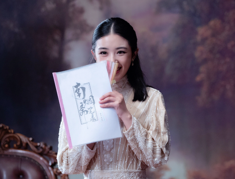 《南烟斋笔录》未播先火，刘亦菲井柏然CP感十足，女配颜值也圈粉