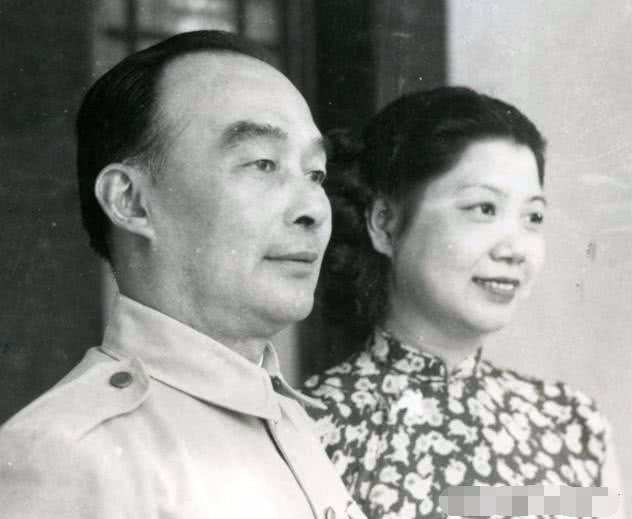 熊向晖：潜伏胡宗南身边，获偷袭延安密报，身