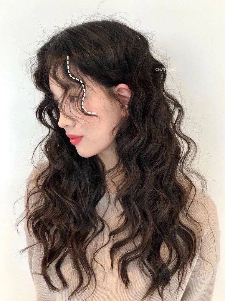 “仙女烫”发型是怎么样的?什么脸型比较好看？