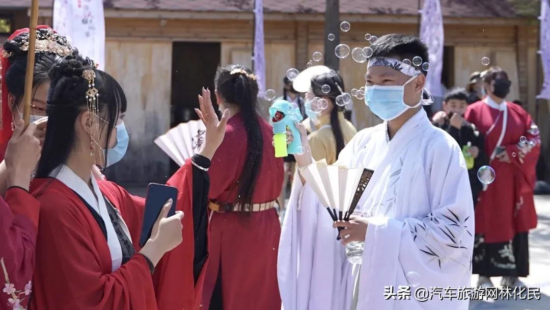 云瀑洞天，周六紫藤美食 · 汉服文化节，这类人群门票免费