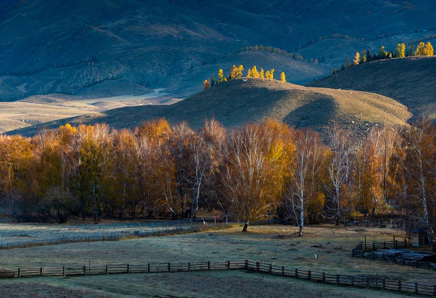 God's back garden-Kanas autumn scenery