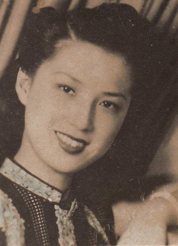 进门6年没有生育被赶出婆家，改嫁后连生11个孩子，跻身豪门正室