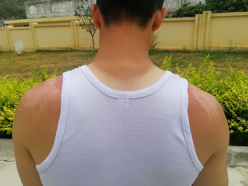泪目！平凉消防员抗洪抢险一线晒出“白背心”