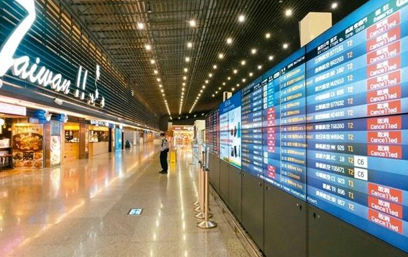台湾观光收益蒸发571亿，高雄旅馆业大佬：才看