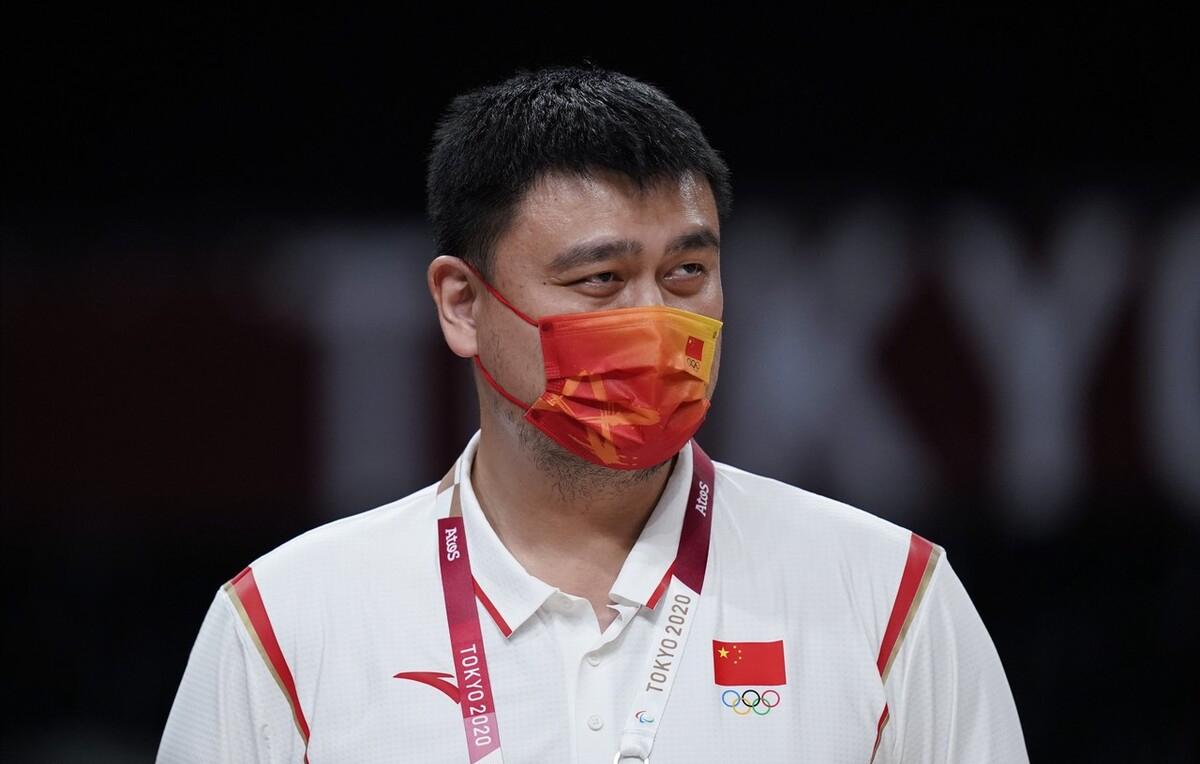 The Chinese Women's Basketball Team Fights Against Australia, Yao Ming ...