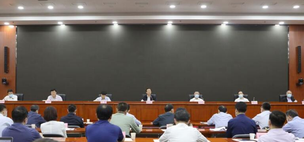 中国生猪交易市场今日热点：价持续走跌，半数