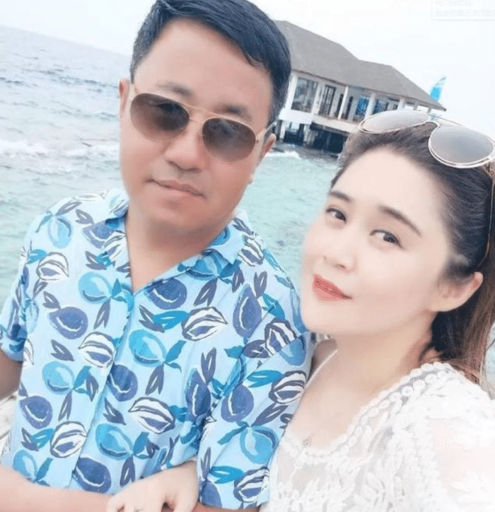 曾被赵本山连扇4耳光，还占林志玲便宜，后娶小