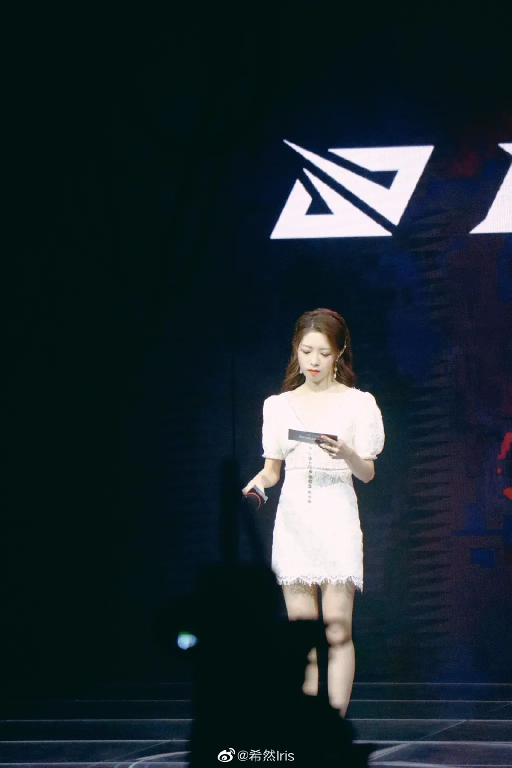 Urgent? PDD direct seeding responds to rhythm, explode Bo holiday surpasses evidence, rose with female merchant clutch however