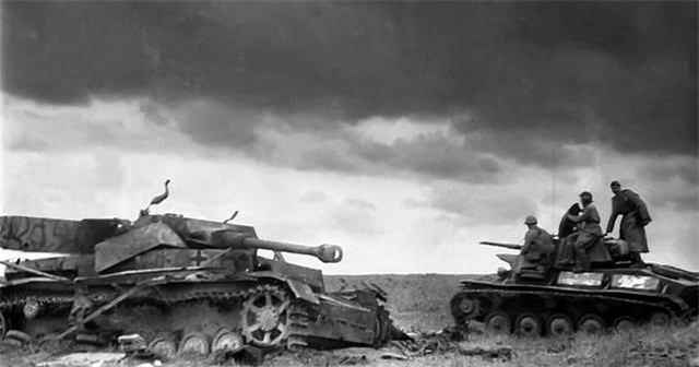 二战中，库尔斯克会战究竟有多惨烈？我来告诉