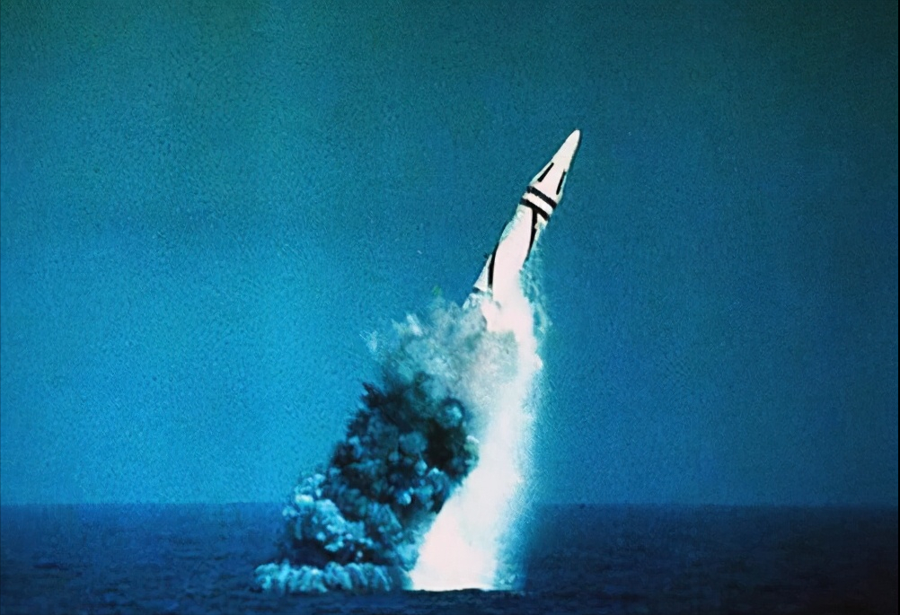 ��������Ǳͧ�ع⣿���ط��յ�����ɱ��Ǳ������̾�ҹ��ķ�չ�ٶ�