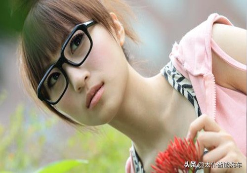 名人明星齐带货，几家欢乐几家愁