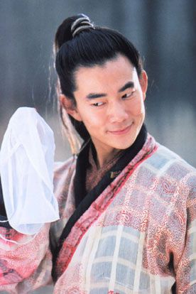 九版楚留香，郑少秋经典、最新版太辣眼，成功挽救朱孝天