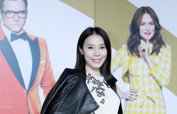 中国汽车首富诞生了，去年赚了上千亿，妻子还是央视美女主持人