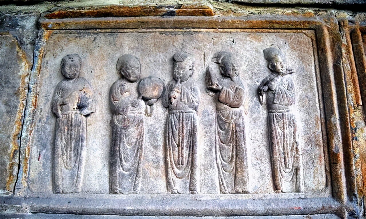 广元传奇：“川主庙”原本祀李冰，后成武氏“皇泽寺”