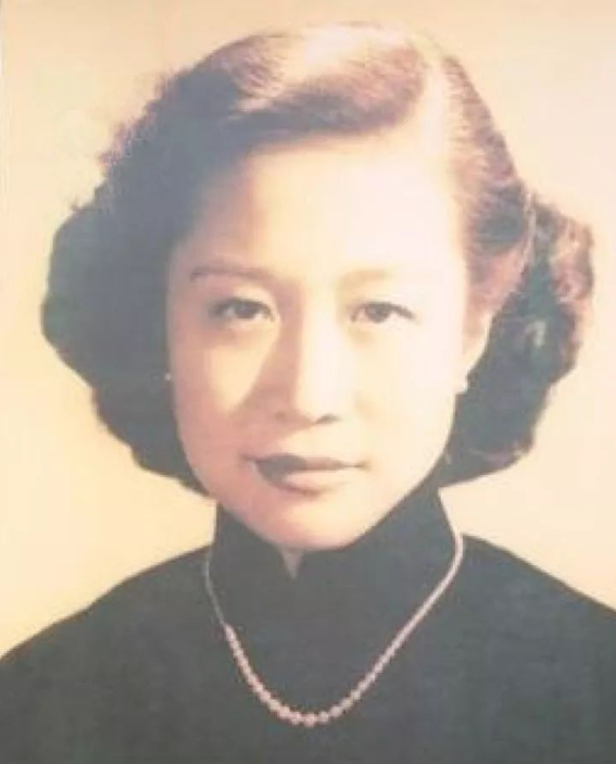 16年恩爱如初，98岁杨振宁允许翁帆改嫁，只求财产留子女