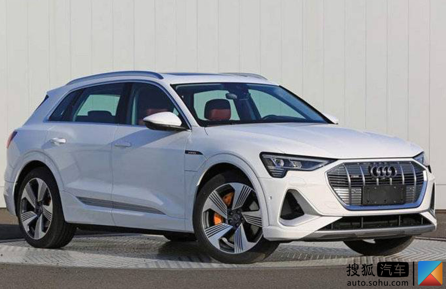 预计动力有调整 国产奥迪e-tron实车曝光