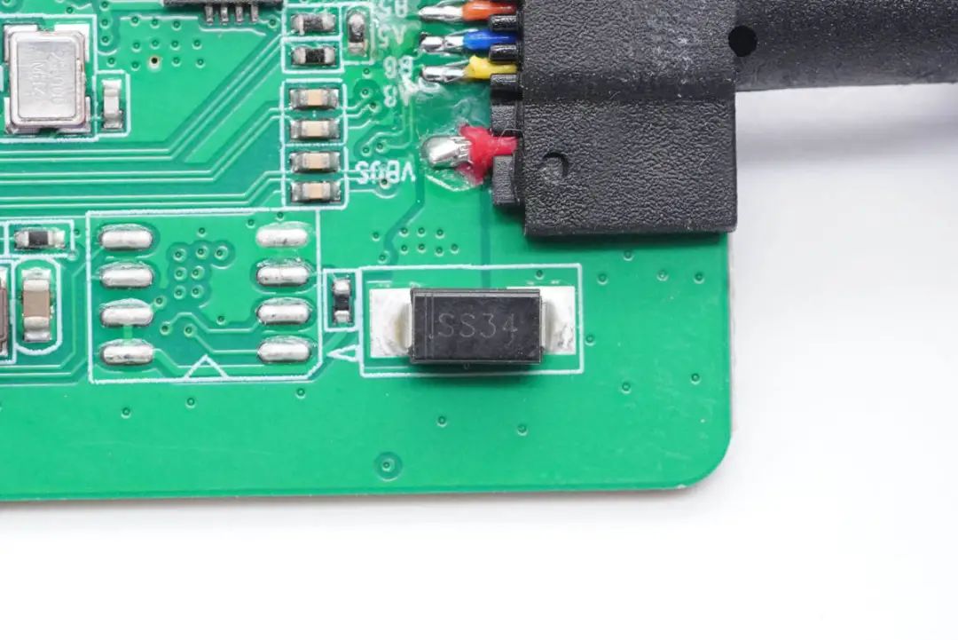 这款拓展坞可让笔记本直接联网，用户都说好，内部黑科技揭晓