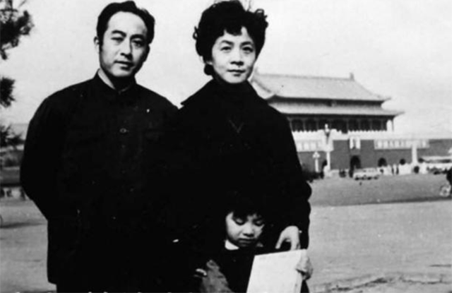 癌症晚期的庄则栋决定放弃治疗，留遗书给日本妻：望有尊严的长眠