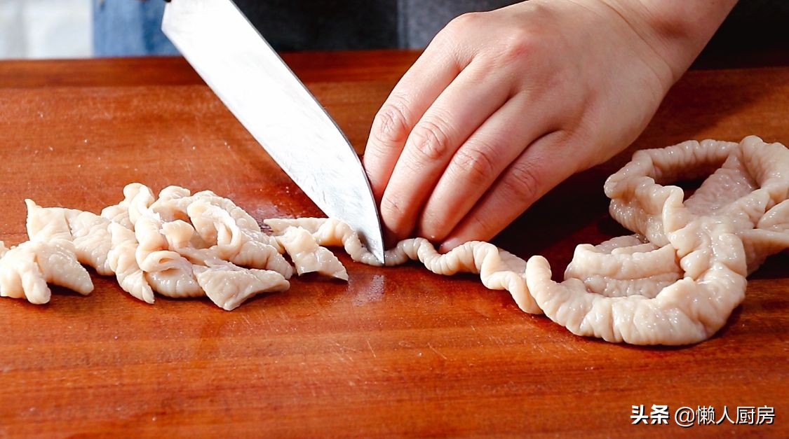 入秋后，这食材我就爱这样吃，特别酥脆，很多人不爱吃它