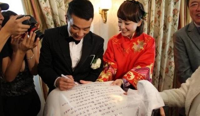 向太內(nèi)定的兒媳婦，卻跟陳冠希傳出緋聞，最后嫁給大16歲的陳小春
