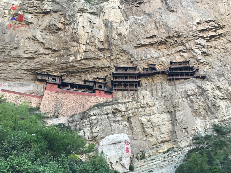 世界独一无二的建筑奇观，悬于万仞峭壁间，1500年不倒