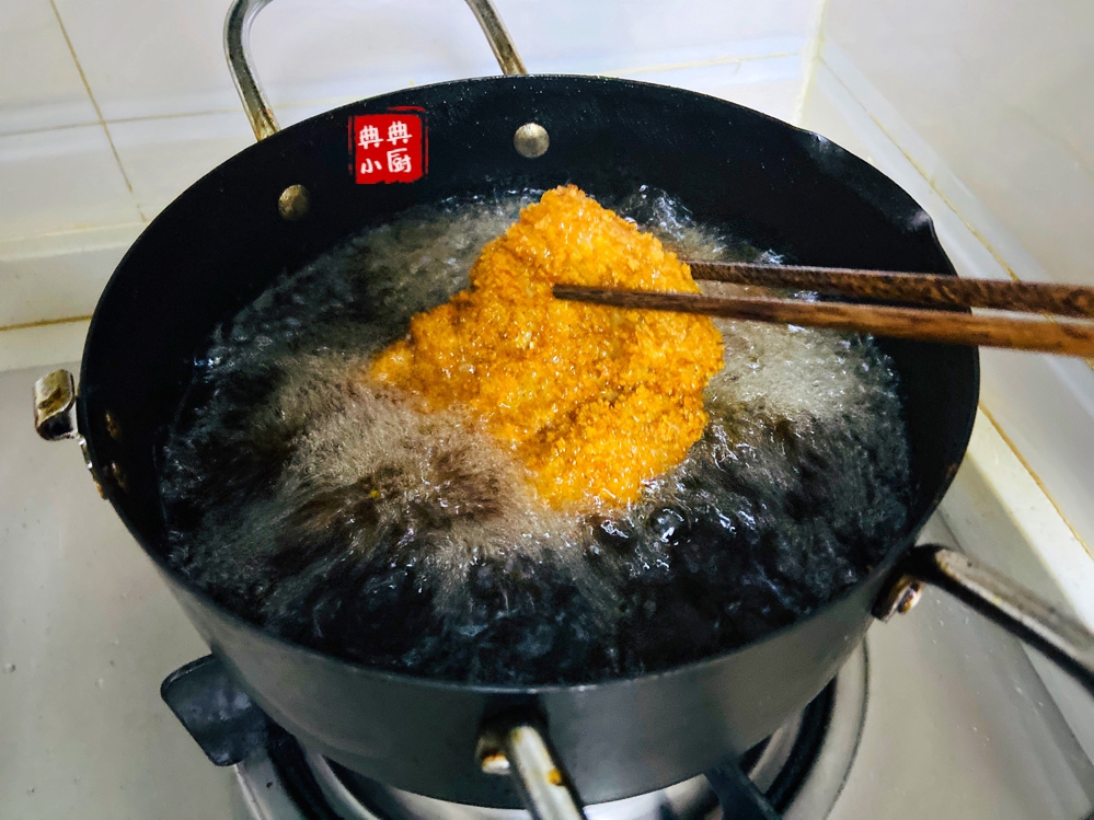 自己在家就能做的黄金炸鸡排，外酥里嫩，孩子肯定爱吃