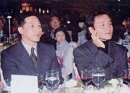 张国荣一生正大光明，却被媒体抓着不放，离开
