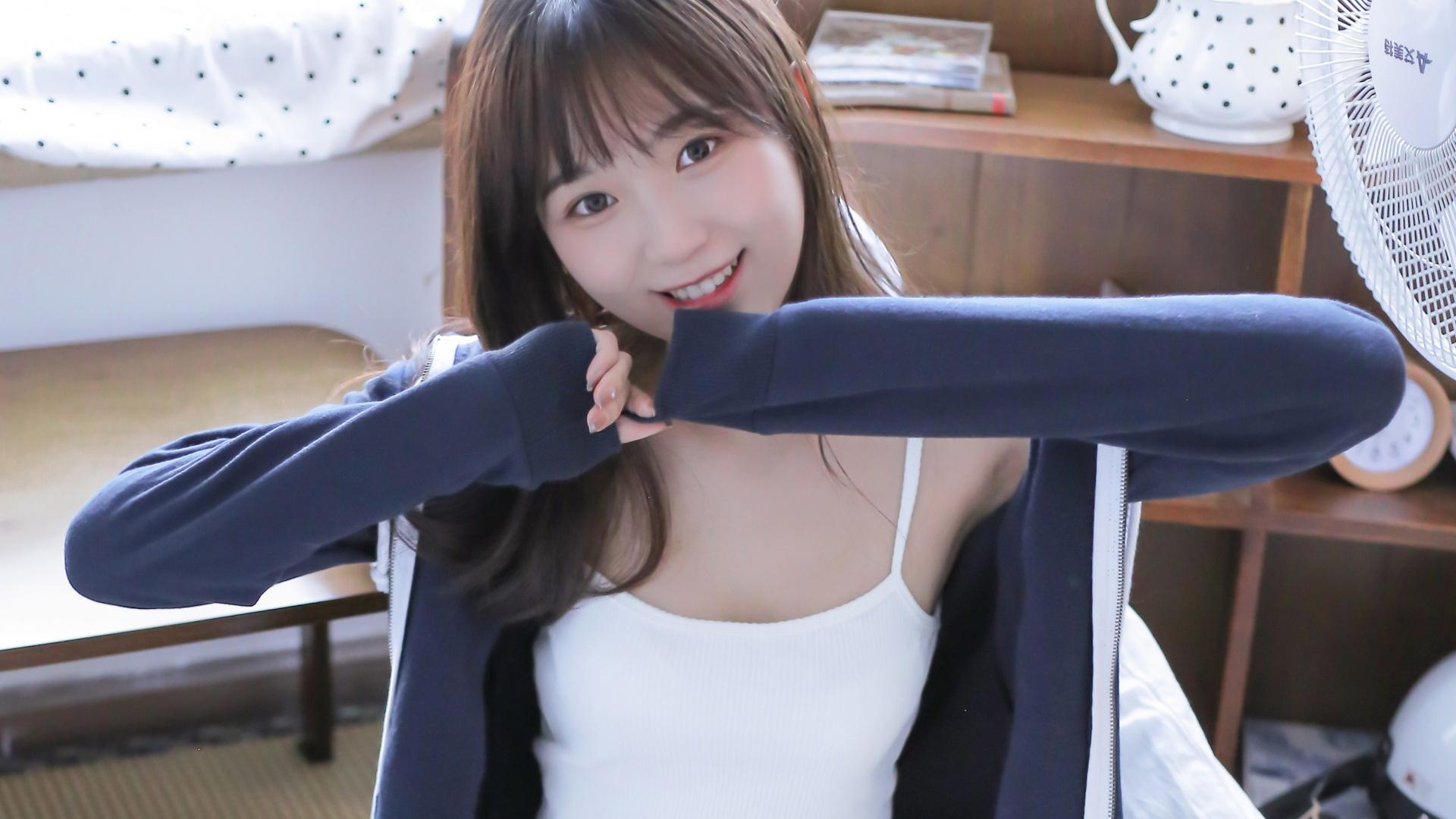 ����û��ס��Ů�ھ����������� Ů�ھӱ���ײ�Ļ���˵��������