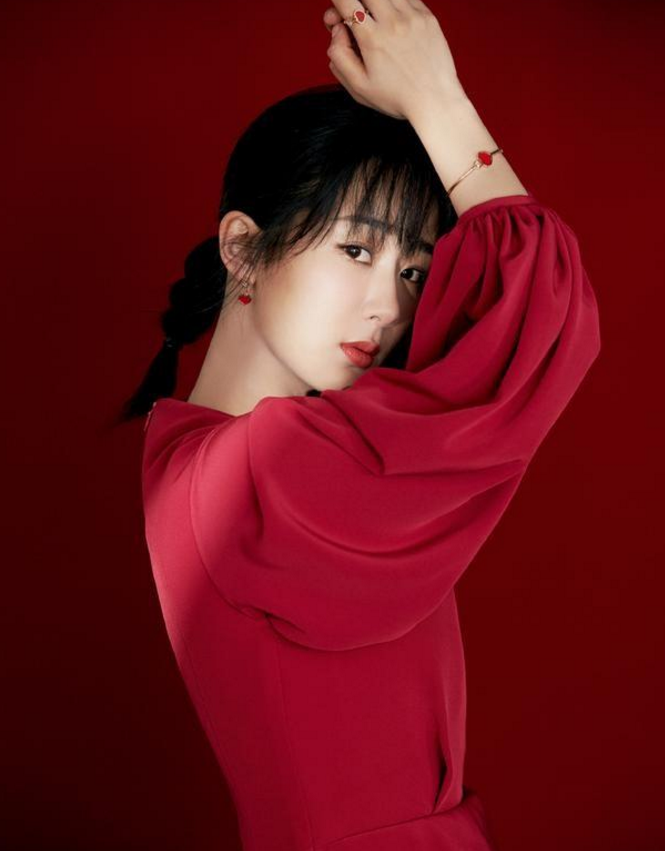 秦俊杰，张雪迎纪念在一起一周年，正式官宣？