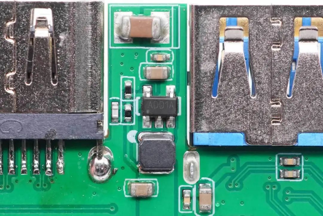 这款拓展坞可让笔记本直接联网，用户都说好，内部黑科技揭晓