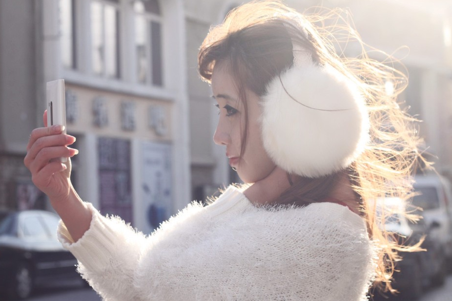 40元入手诺基亚N9，MeeGO系统可惜了，只能沦为闹钟