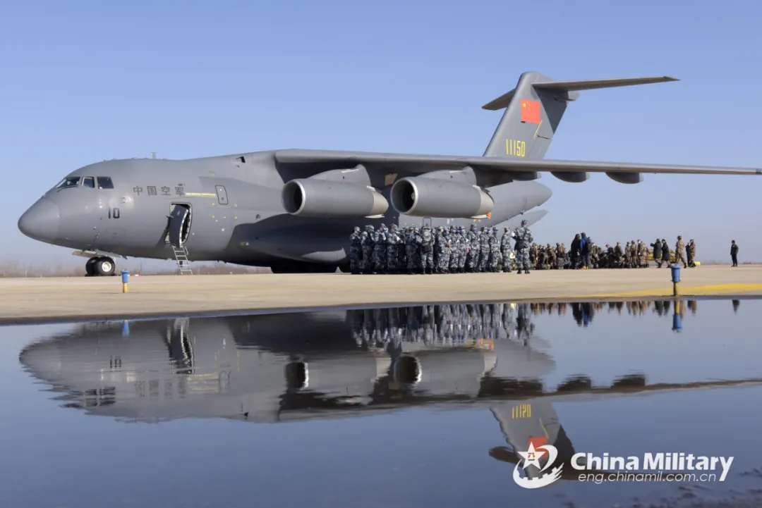 ����Ͷ����װ���ӣ���20�ٴ���һ�Σ���Ͷ�߼���Ϊ����˹�ų���