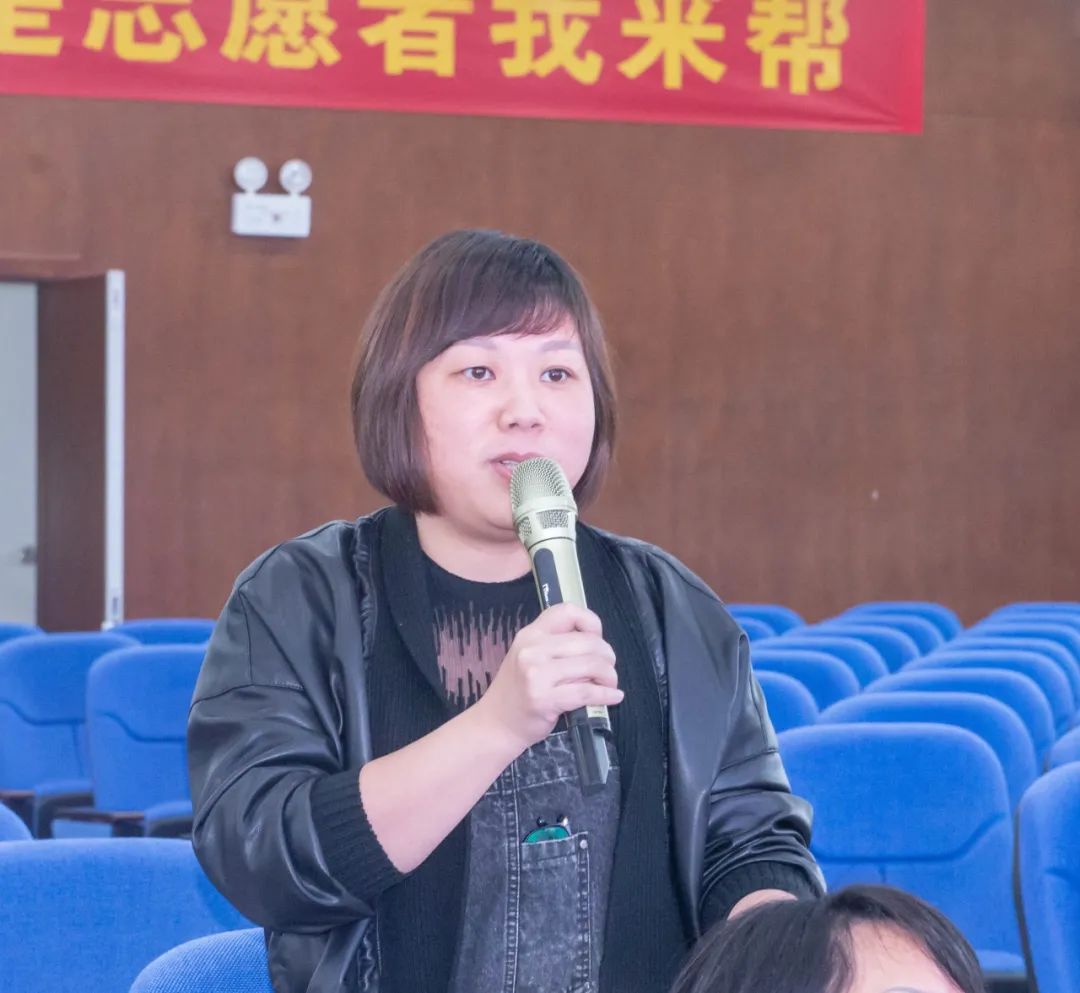 提素质 促发展 湘潭县妇幼保健院特邀北大教授朱恒鑫培训授课