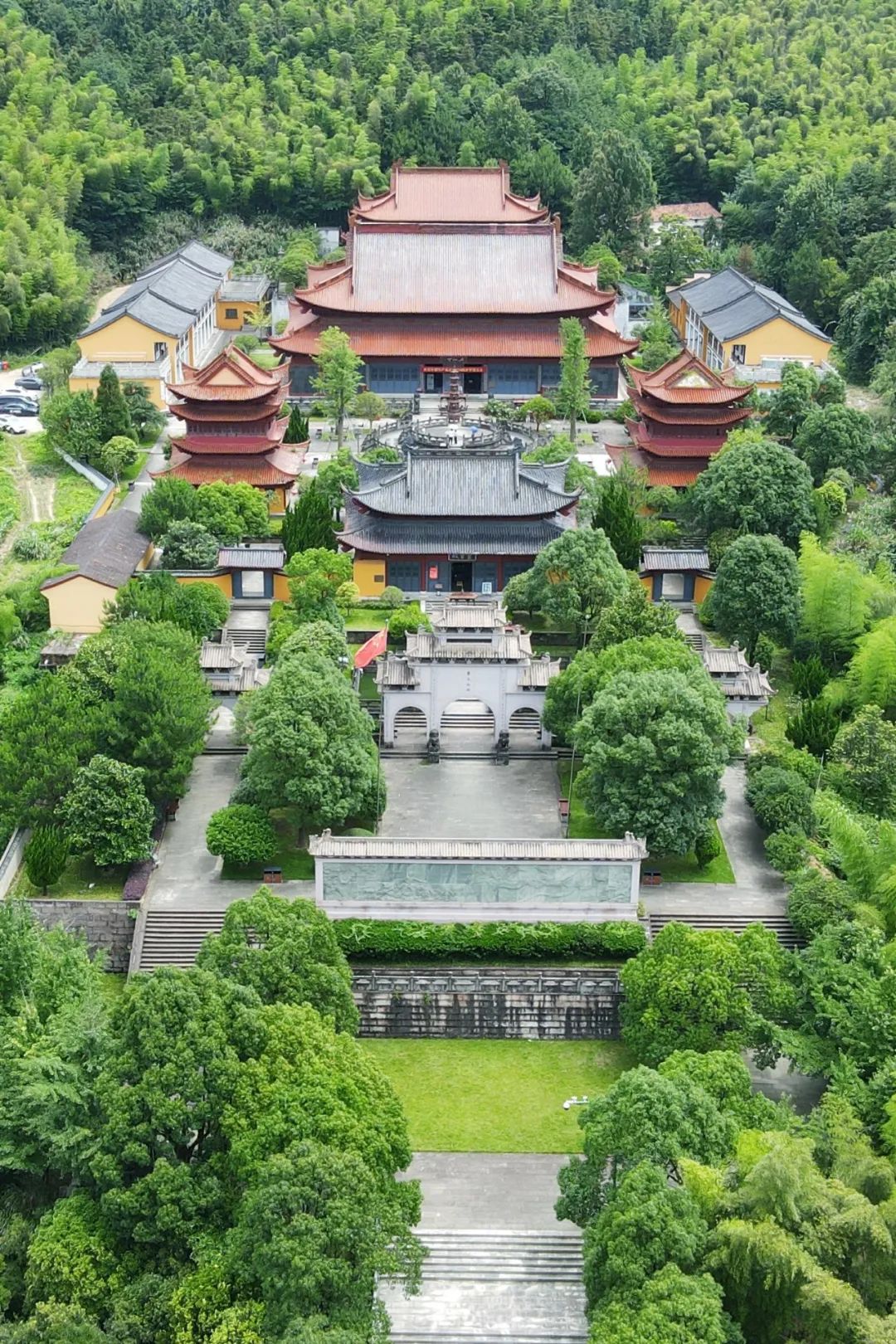 黄大仙祖宫是"江南道宫之冠" ,同行的小伙伴据说黄大仙祖宫的求签非常