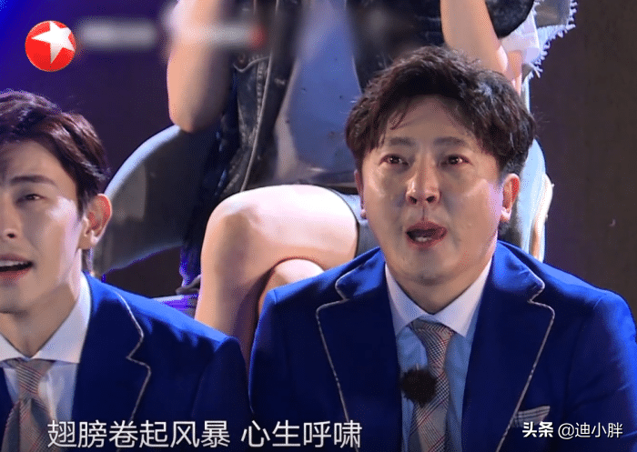 《极限挑战》46岁的王迅吊威亚唱歌，有谁注意雷佳音说了什么？