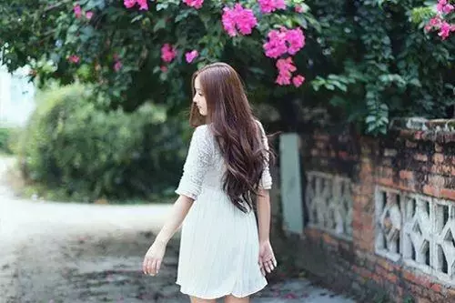 生活疲惫无助累的句子，句句心酸无奈图片