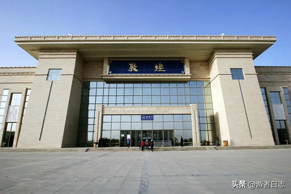 走进“东亚文化之都”：行在敦煌