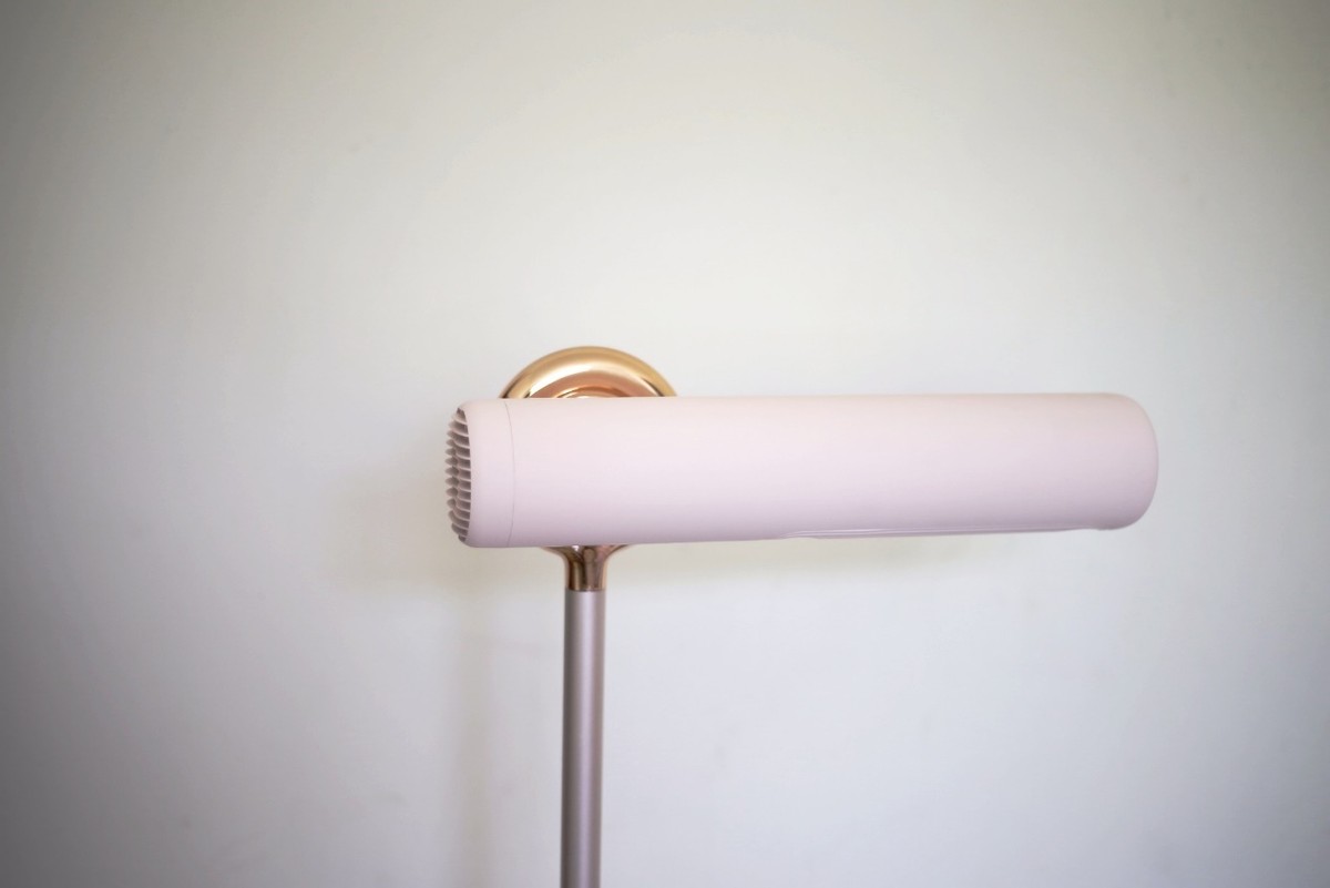 解放双手，时间更自由，品仕乐3D护发立式吹风机