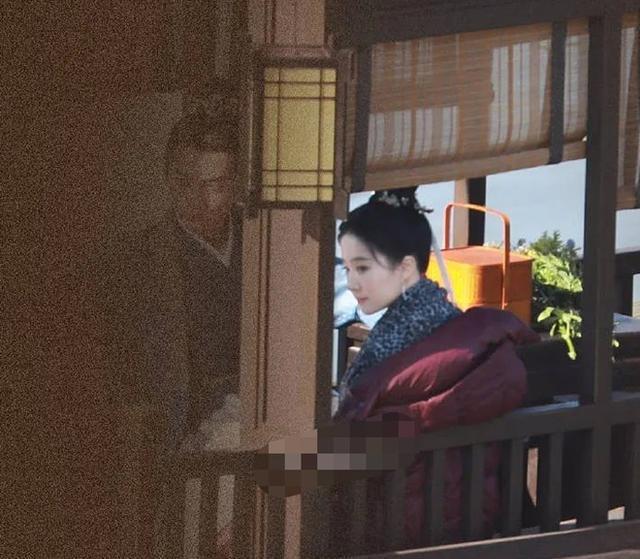 路透|《梦华录》路透曝光！刘亦菲陈晓船上拥吻 网友梦回神雕侠侣
