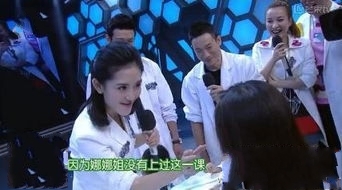 从“湖南一姐”沦落到“万众讨厌”，谢娜如何将一手好牌打烂？