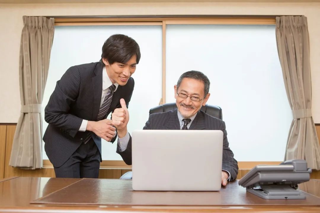 为何有些领导，总是批评真正做事的员工？精明的人，从这3点分析