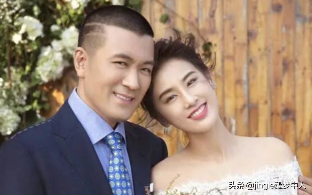 豪横且有资本的训练生，《乘风破浪的姐姐》受关注，黄圣依秀恩爱