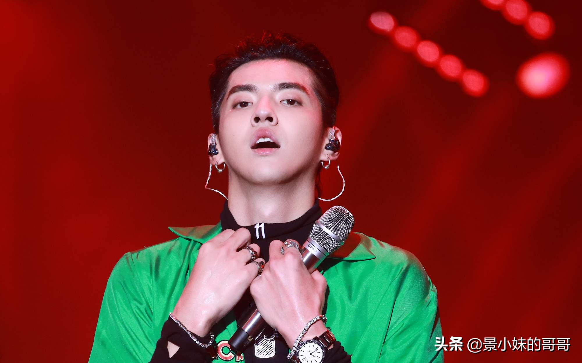 吴亦凡明明是加拿大籍，他为什么每次在节目中都说自己是中国人呢